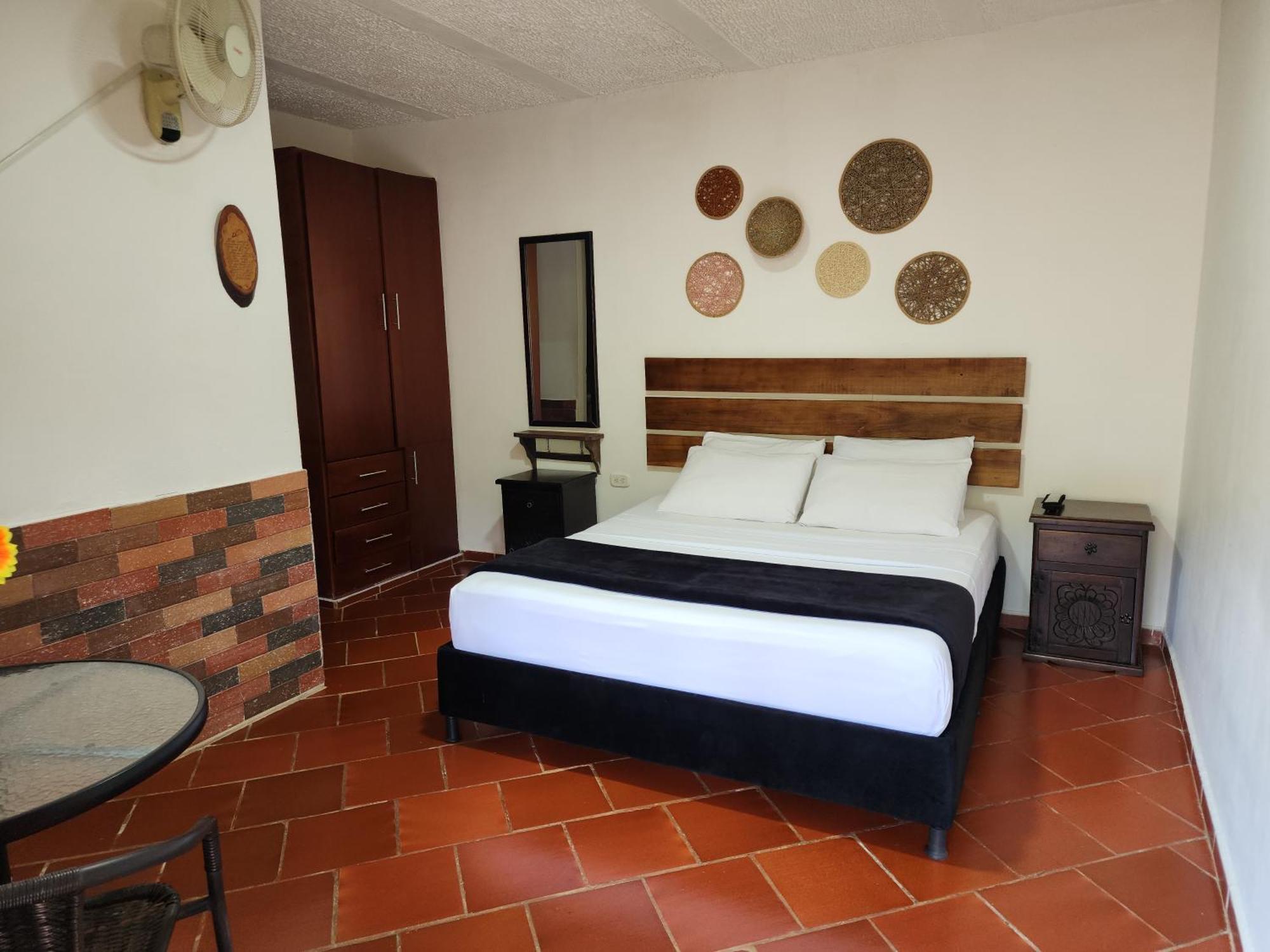 Hotel Campestre Palmas Del Zamorano 圣希尔 外观 照片
